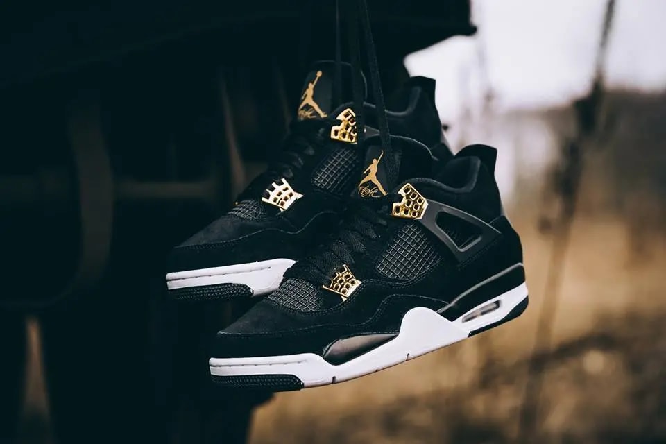 Giày Nike Air Jordan IV Royalty 408452-032 — ảnh 2