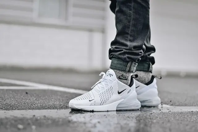 Giày Nike Air Max 270 'White Black' AH8050-100 — ảnh 4