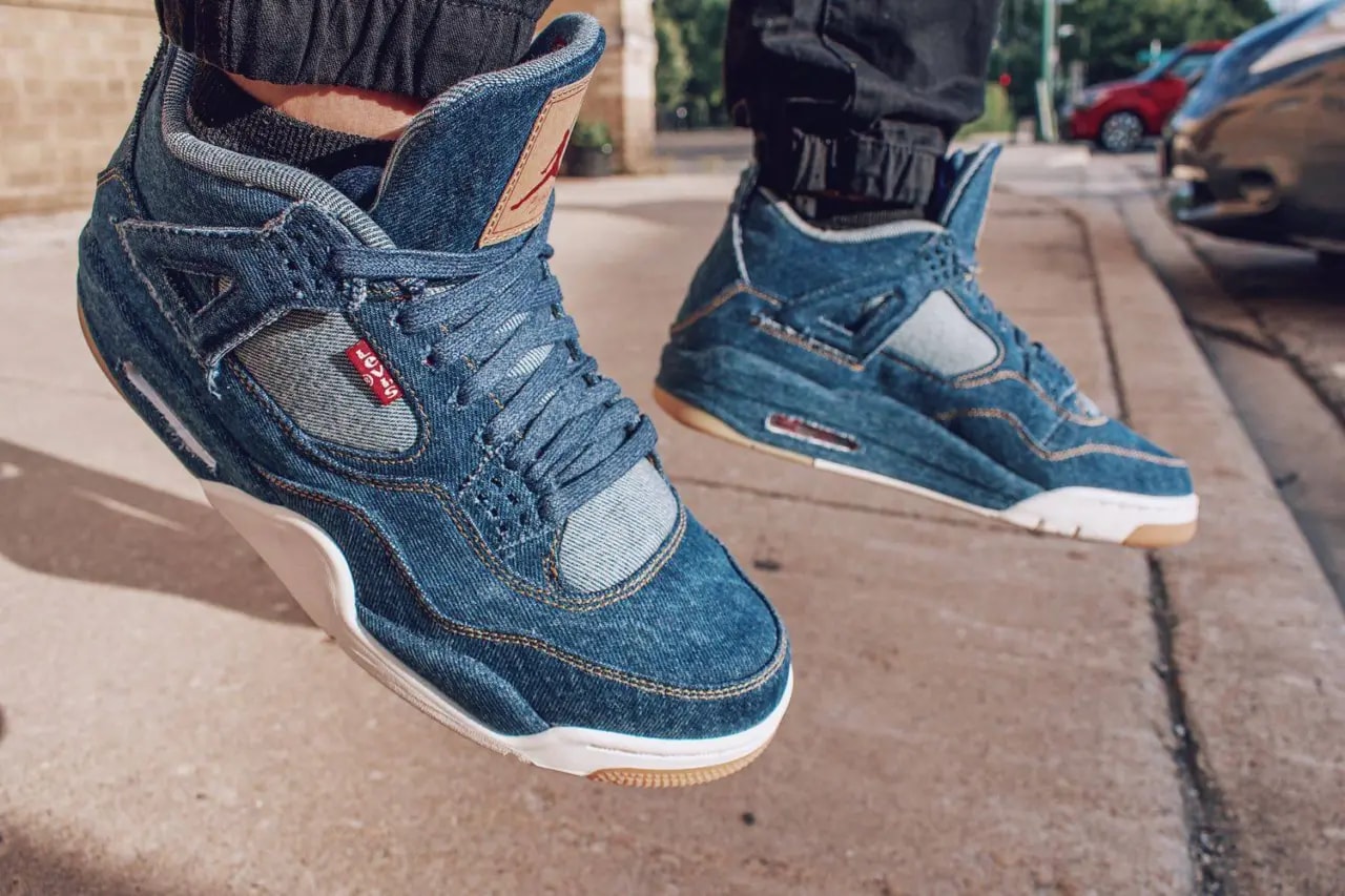 Giày Nike Air Jordan Levi's x Air Jordan 4 Retro 'Denim' AO2571-401 — ảnh 5