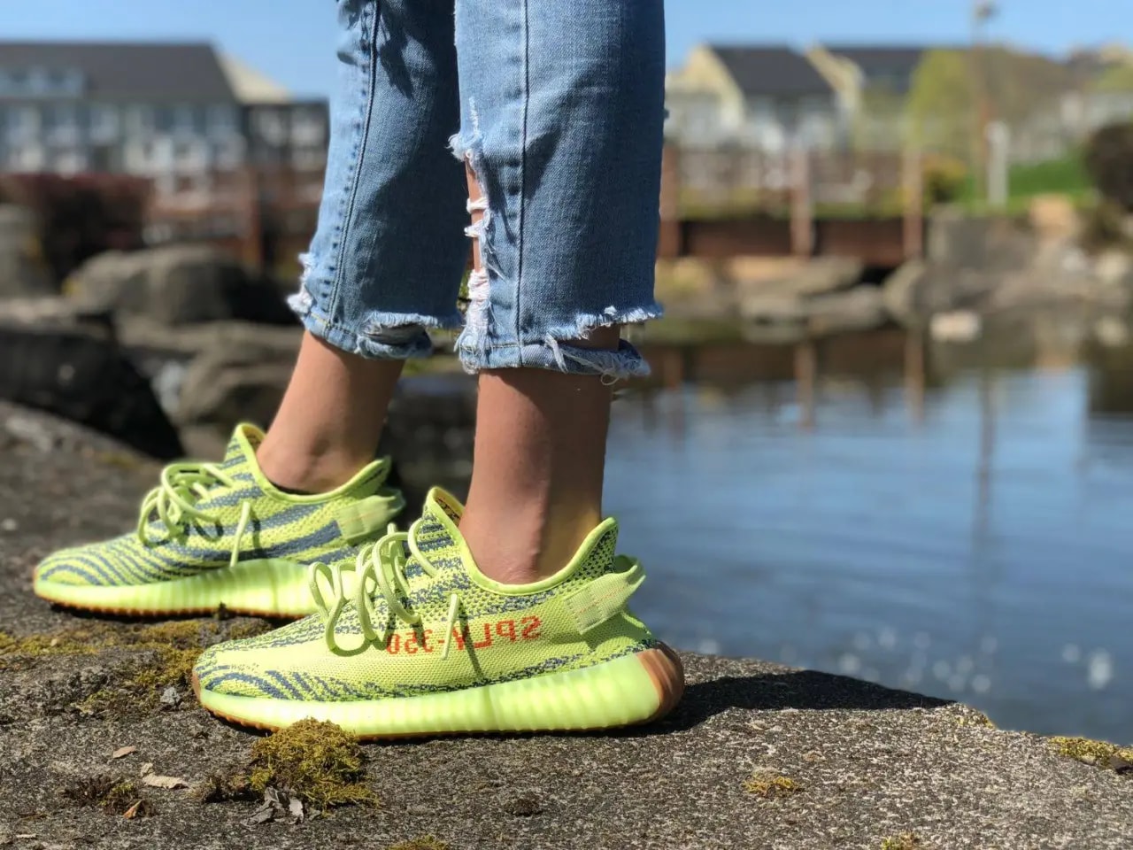 Giày Adidas Yeezy Boost 350 V2 'Semi Frozen Yellow' B37572 — ảnh 3
