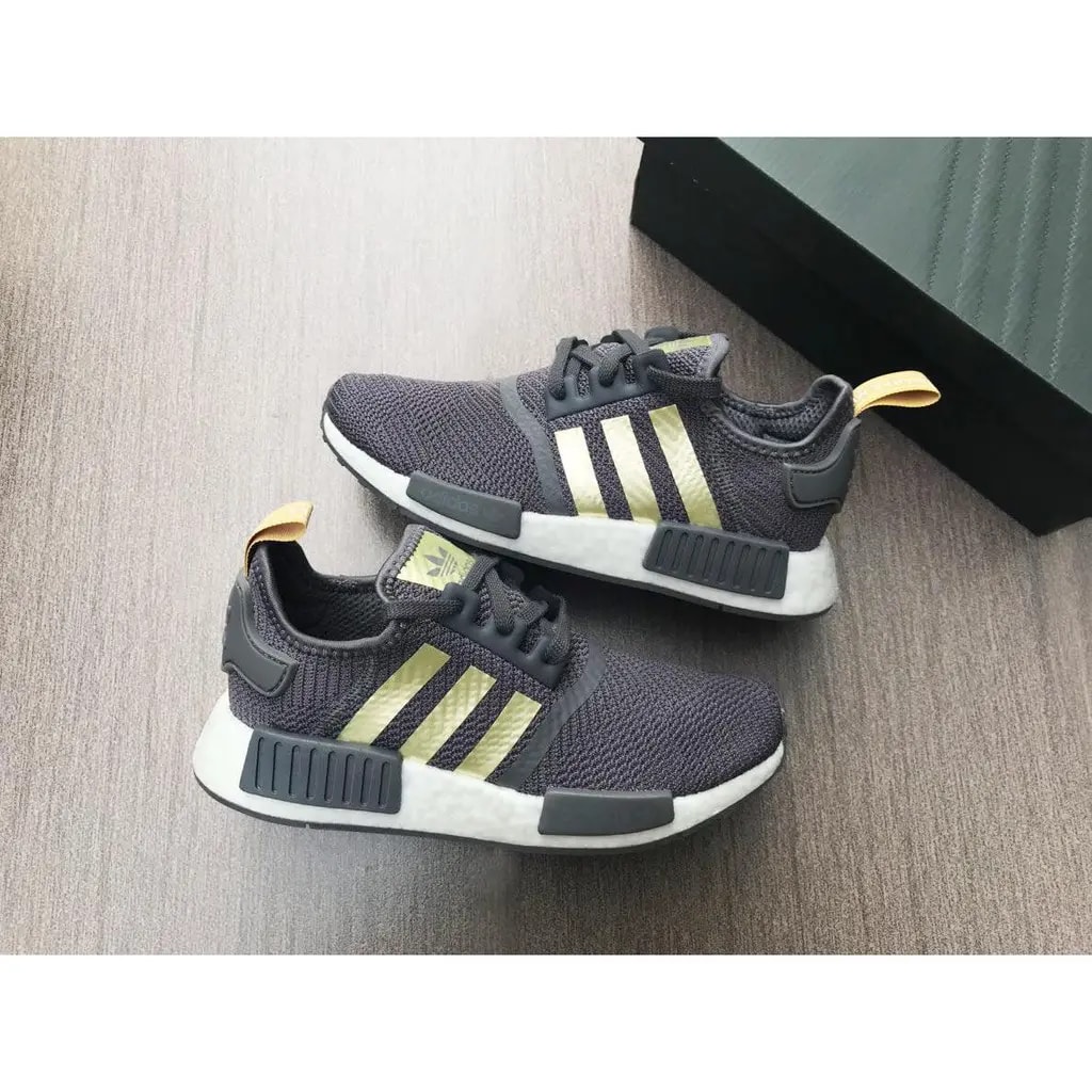 Giày Adidas NMD R1 'Metallic Stripes' B37651 — ảnh 4