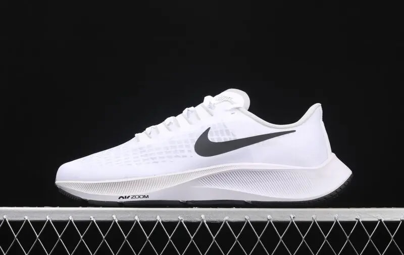 Giày Nike Air Zoom Pegasus 37 TB 'White Black' CJ0677-100 — ảnh 2
