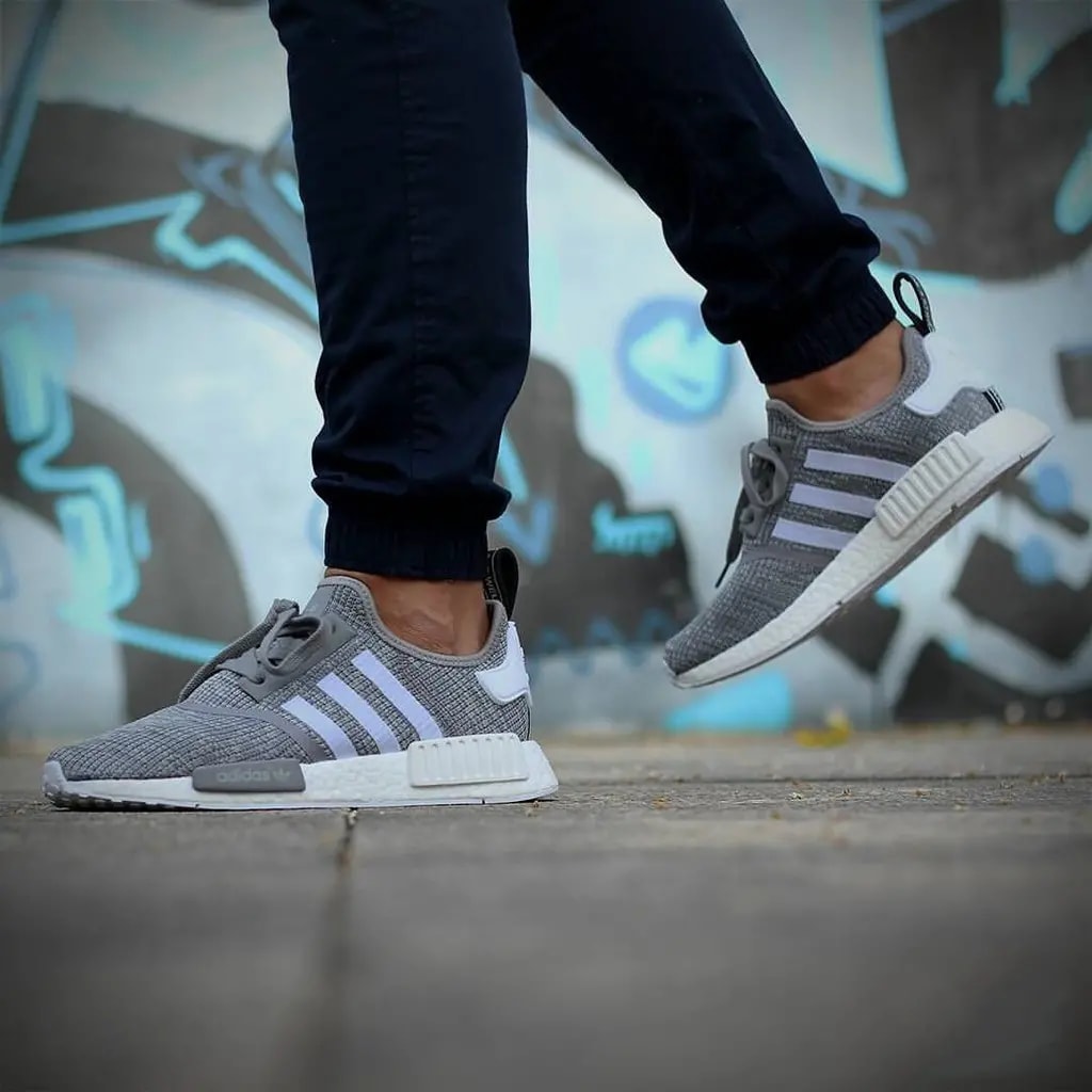Giày Adidas NMD R1 'Glitch' BB2886 — ảnh 2