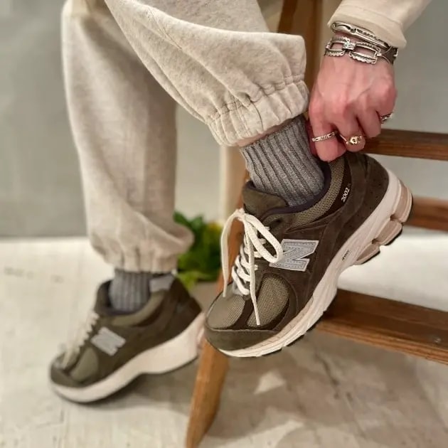 Giày New Balance 2002R 'Olive' M2002RHN — ảnh 4