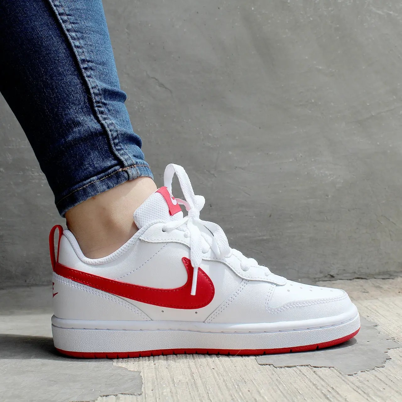Giày Nike Court Borough Low 2 GS 'White University Red' BQ5448-103 — ảnh 5