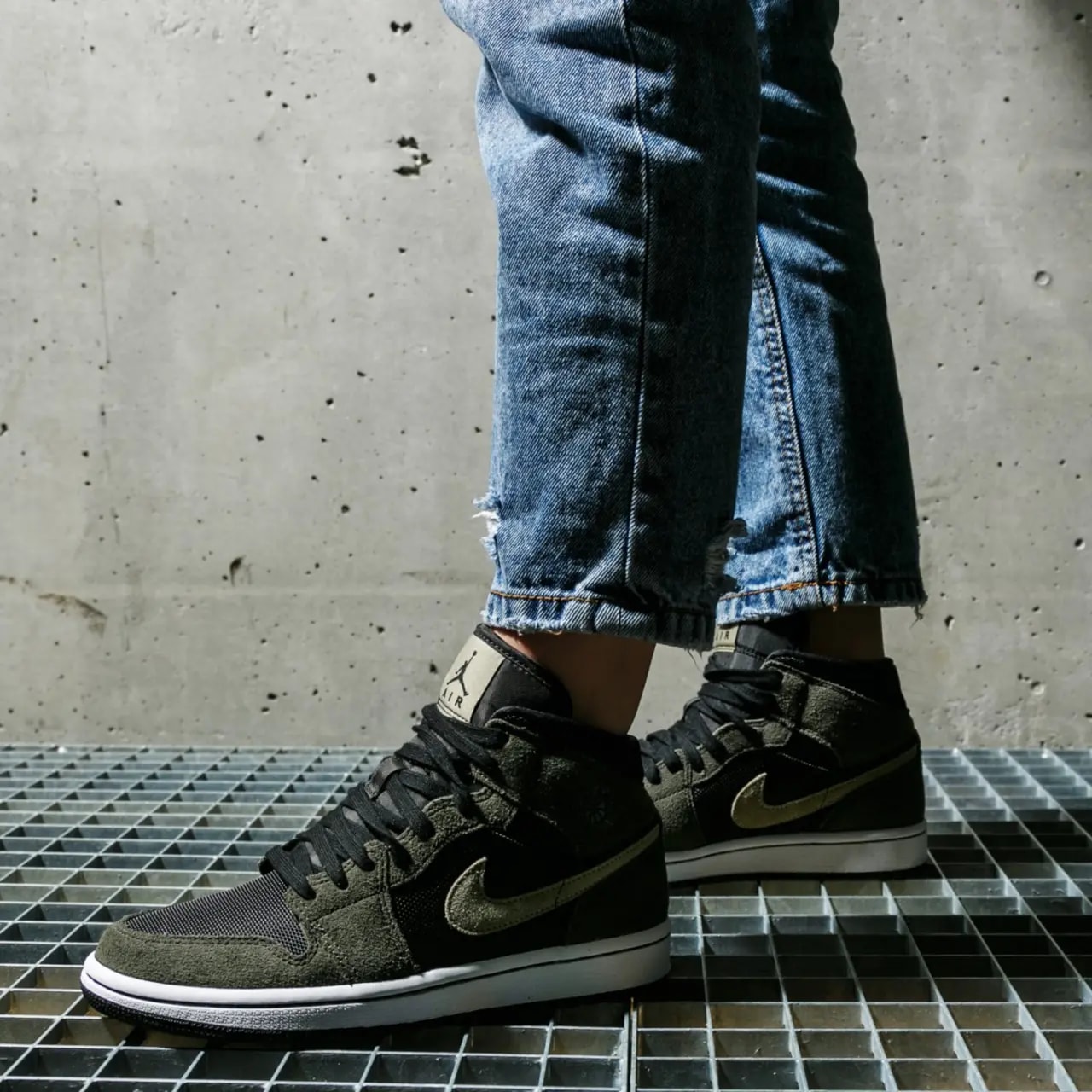 Giày Nike Air Jordan 1 Mid Wmns 'Olive' BQ6472-030 — ảnh 4