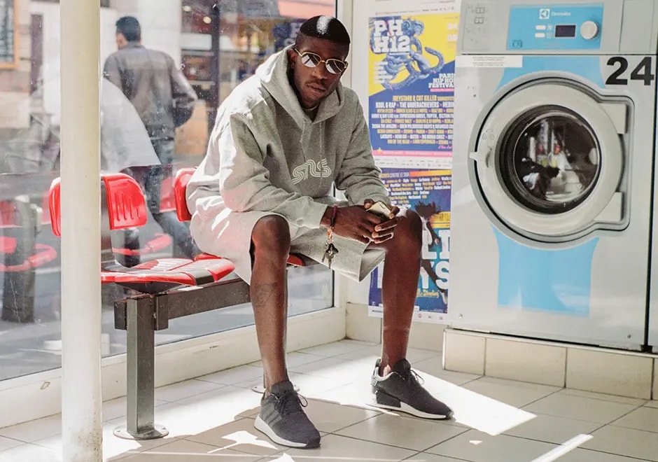 Giày Adidas Sneakersnstuff x NMD R2 'Grey Melange' BY2789 — ảnh 4