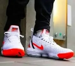 Giày Nike LeBron 16 'Air Tech Challenge Hot Lava White' CI1521-100 — ảnh 3