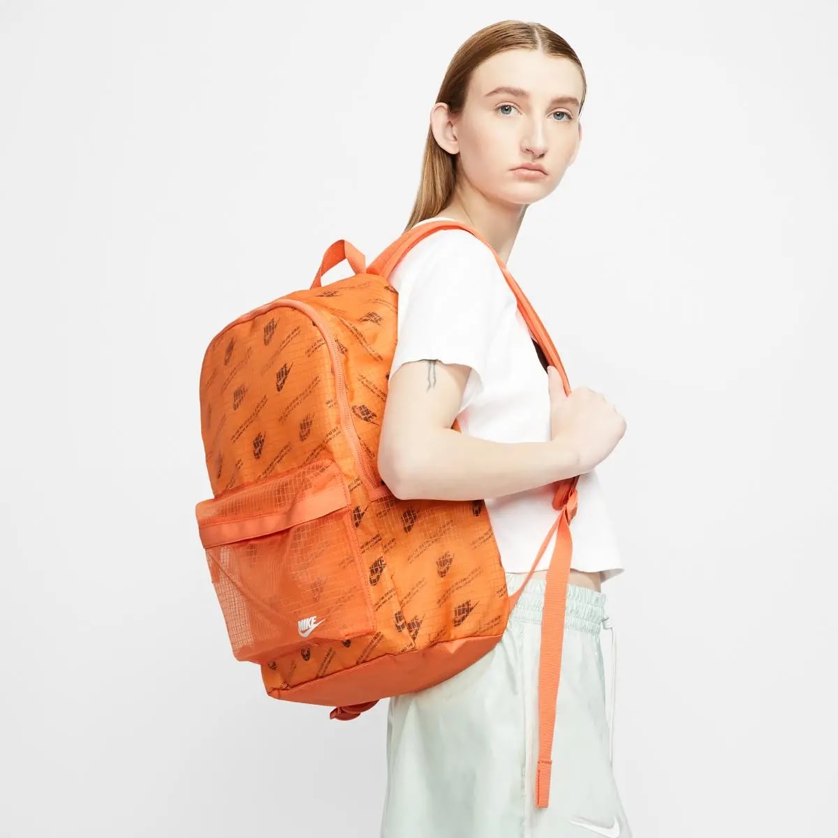 Balo Nike Heritage Backpack 2.0 MTRL Orange Black CK7444-884 — ảnh 5