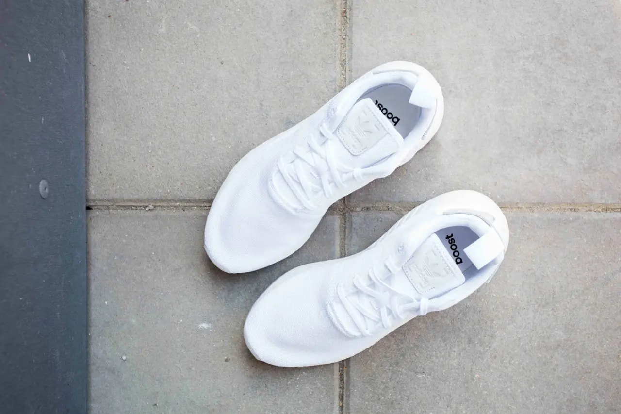 Giày Adidas NMD R2 Runner "Triple White" CQ2401 — ảnh 4