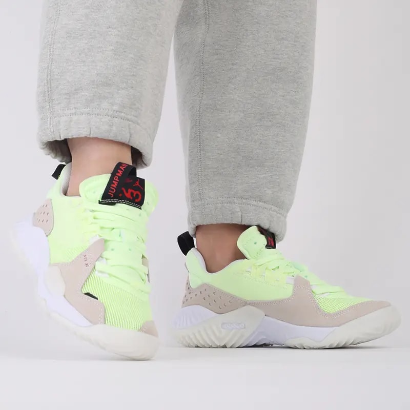Giày Nike Air Jordan Delta 'Barely Volt' CT1003-700 — ảnh 3