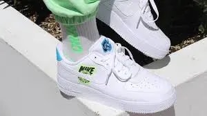 Giày Nike Air Force 1 '07 SE 'Worldwide Pack Volt' CT1414-101 — ảnh 4