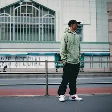 Giày Nike Air Force 1 '07 LV8 EMB 'Icy Soles University Red' CT2295-110 — ảnh 2