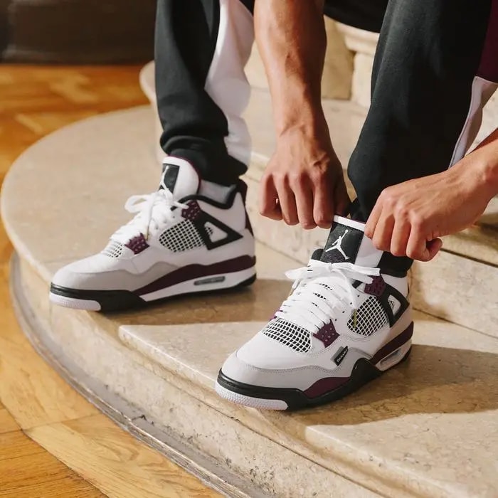 Giày Nike Paris Saint Germain x Air Jordan 4 Retro GS 'Bordeaux' CZ6509-100 — ảnh 2