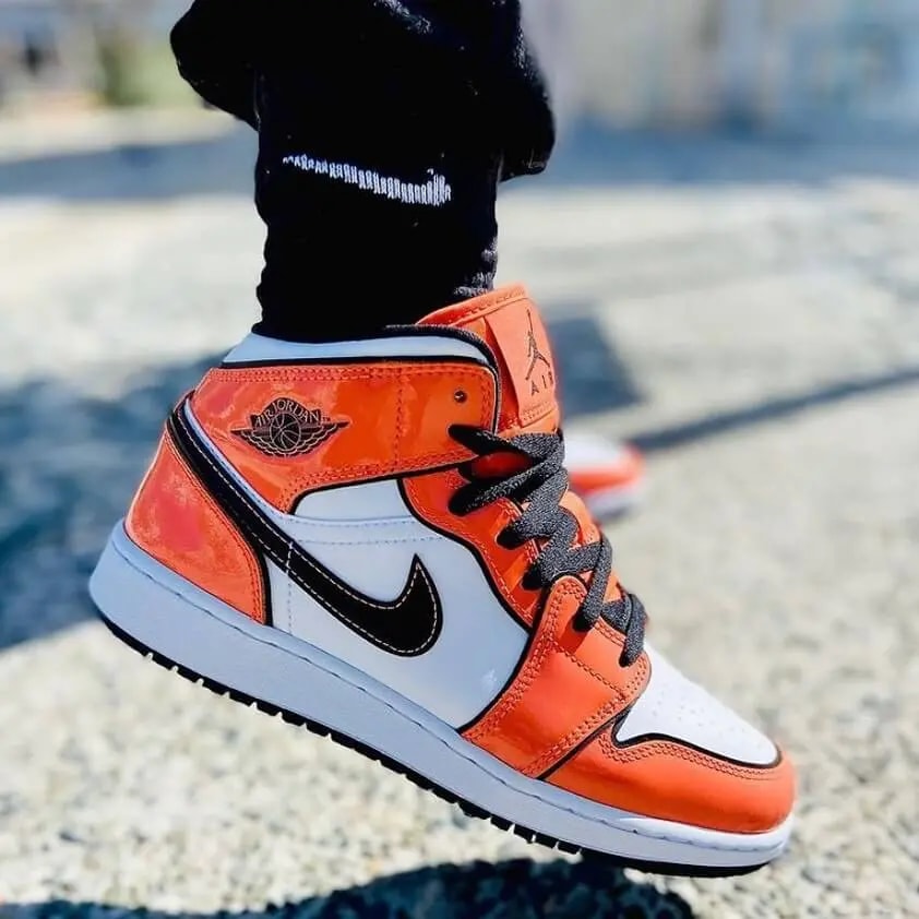 Giày Nike Air Jordan 1 Mid SE 'Turf Orange' DD6834-802 — ảnh 3