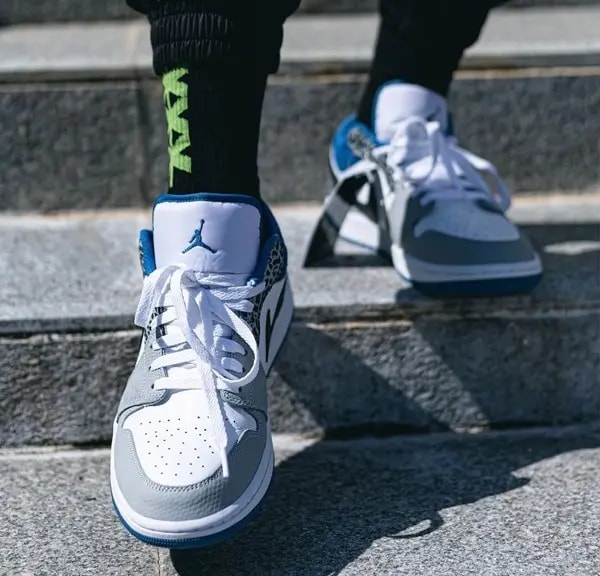 Giày Nike Air Jordan 1 Low SE 'True Blue' DM1199-140 — ảnh 5