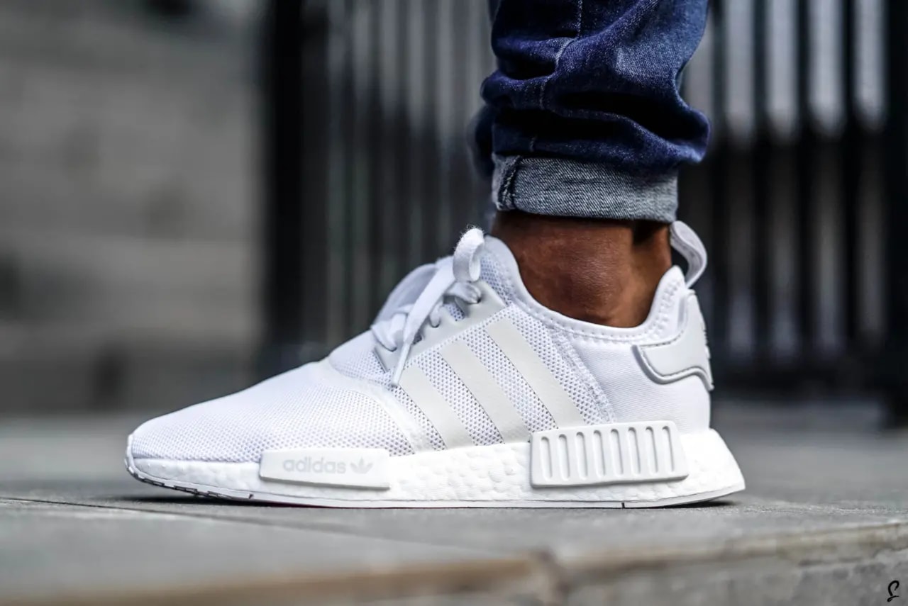 Giày Adidas NMD R1 'White Black' CQ2411 — ảnh 4