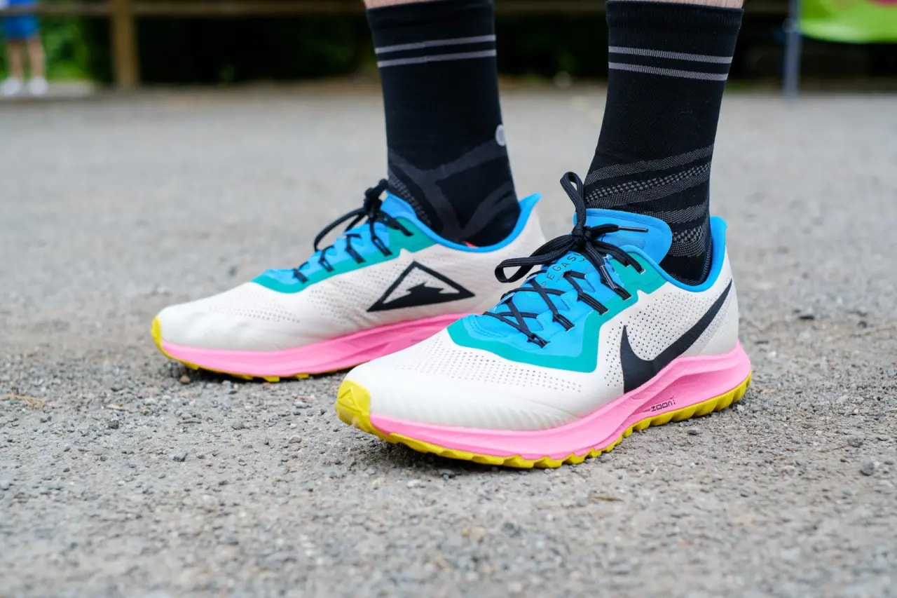 Giày Nike Air Zoom Pegasus 36 Trail Light 'Brown Pink' AR5677-101 — ảnh 4