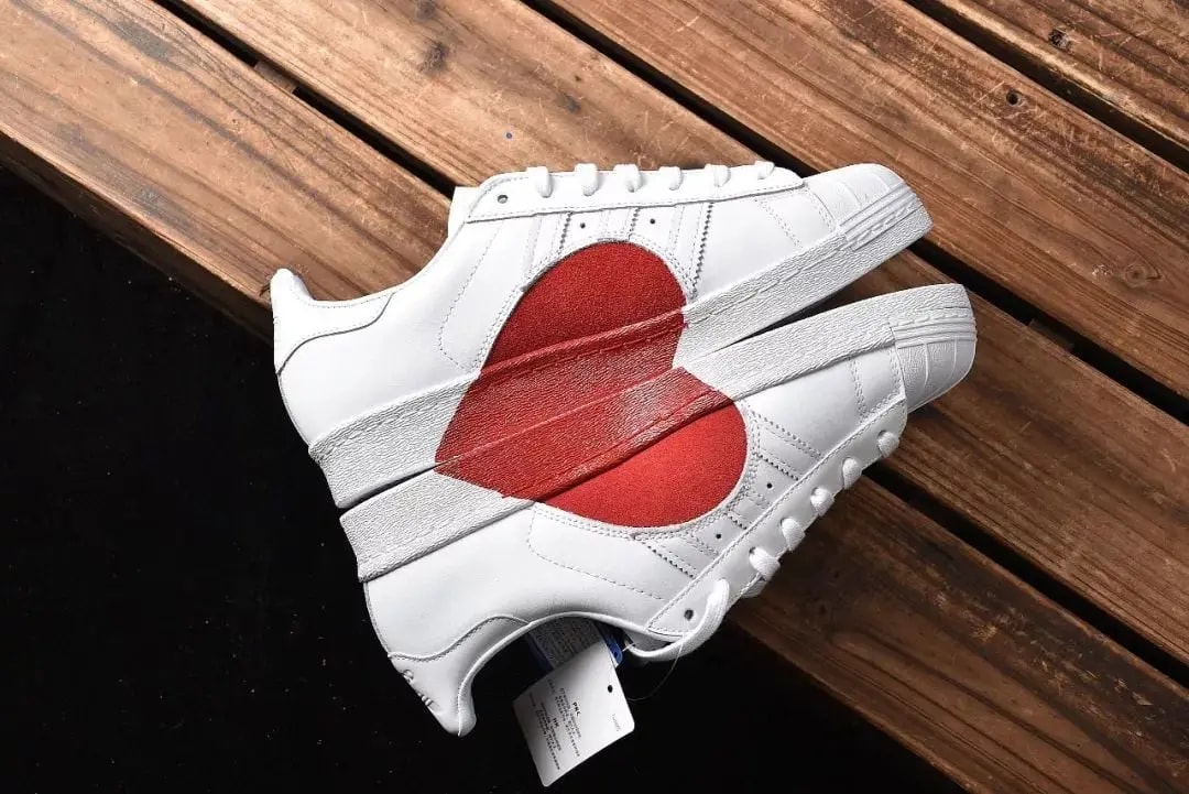 Giày Adidas Originals Superstar 80s Half Heart 'White Red' CQ3009 — ảnh 4