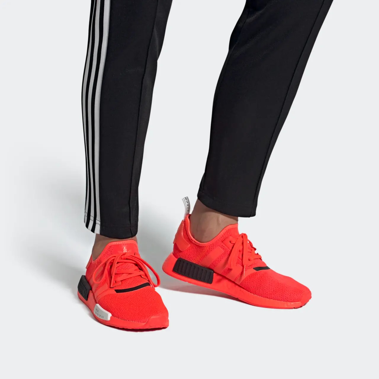 Giày Adidas NMD_R1 'Solar Red' EF4267 — ảnh 5