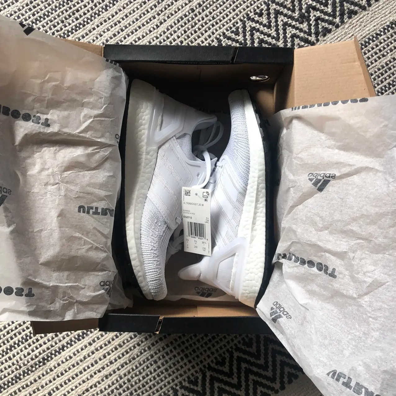 Giày Adidas UltraBoost 20 'Cloud White' EG0713 — ảnh 4