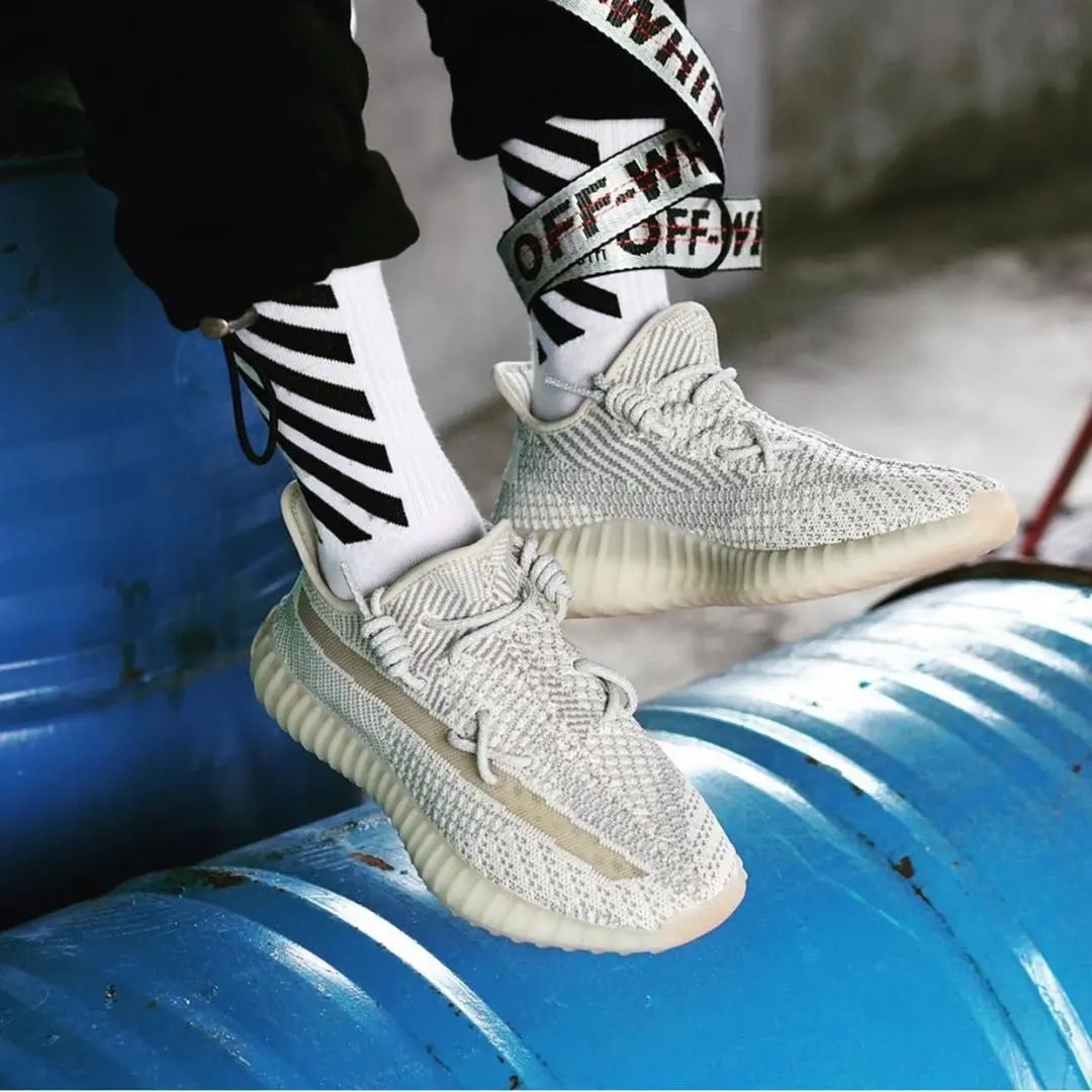 Giày Adidas Yeezy Boost 350 V2 'Lundmark Reflective' FV3254 — ảnh 2