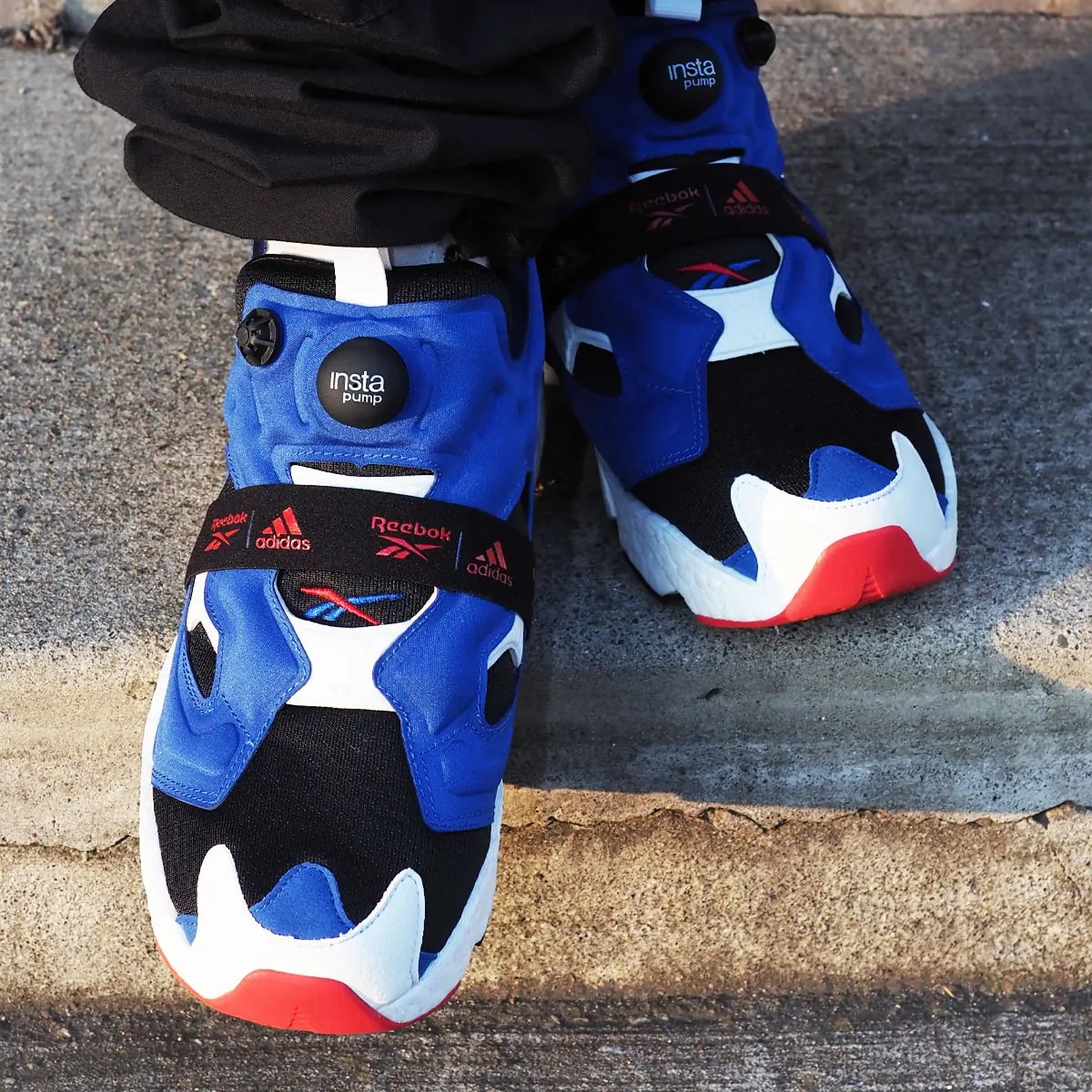 Giày InstaPump Fury Boost Blue Black Red FY8776 — ảnh 2