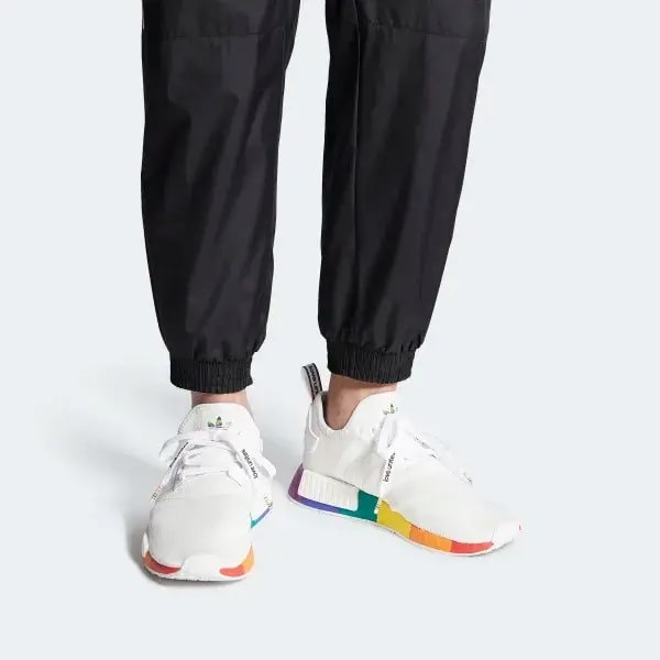 Giày Adidas NMD_R1 'Pride' FY9024 — ảnh 2