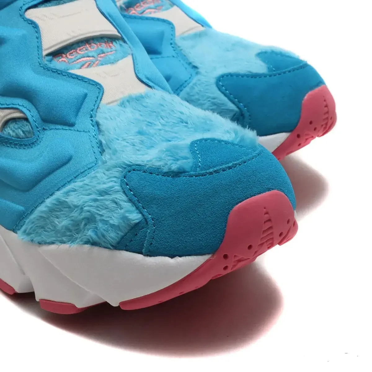 Giày Reebok x Doraemon Instapump Fury 'Furry Blue' GV7288 — ảnh 5