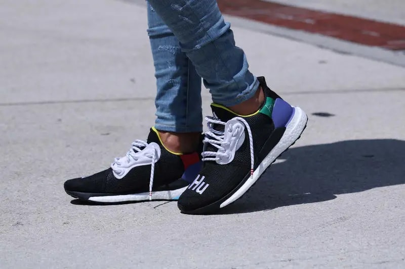 Giày Adidas Pharrell Williams Solar HU Glide 'Black' BB8041 — ảnh 2