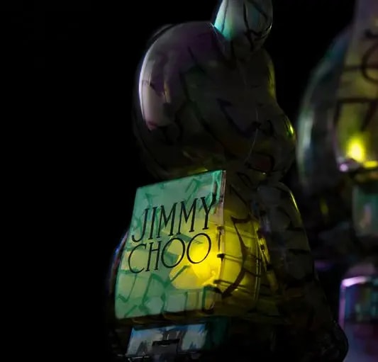 Mô Hình Bearbrick x Jimmy Choo x Eric Haze Curated By: Piggy Light Up — ảnh 3