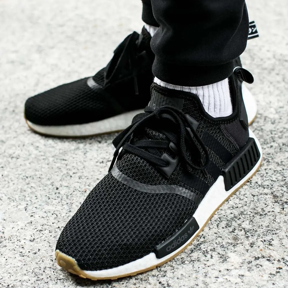Giày Adidas NMD R1 Black Gum B42200 — ảnh 2