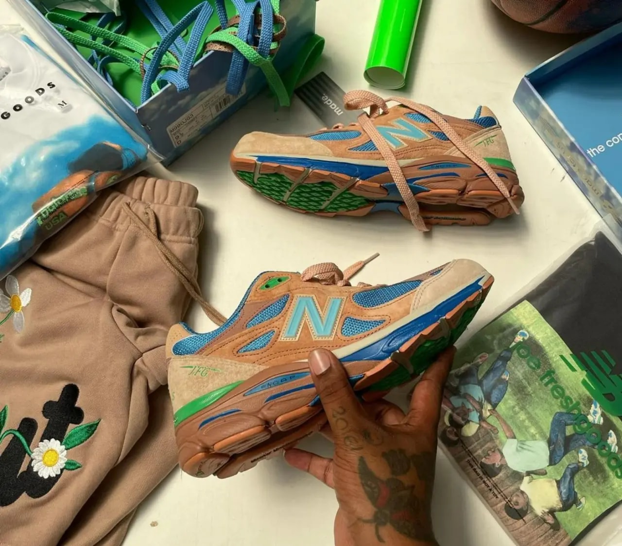Giày New Balance Joe Freshgoods x 990v3 Made In USA 'Outside Clothes' M990JG3 — ảnh 4
