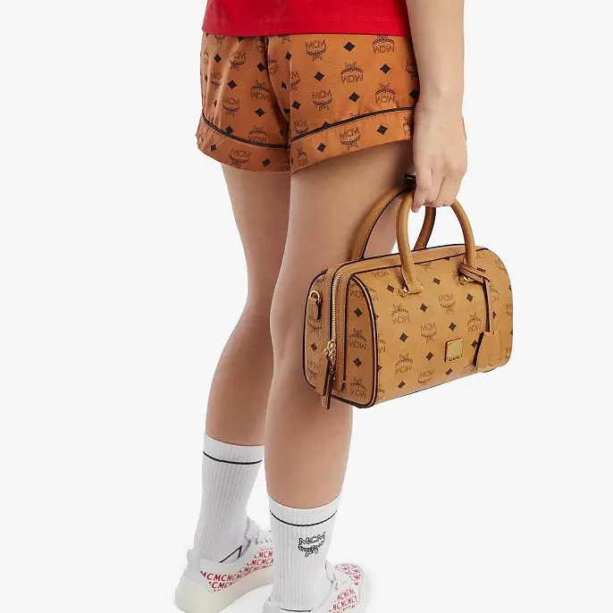 Túi MCM Essential Boston Bag in Visetos Original MWBBASE01CO001 — ảnh 2