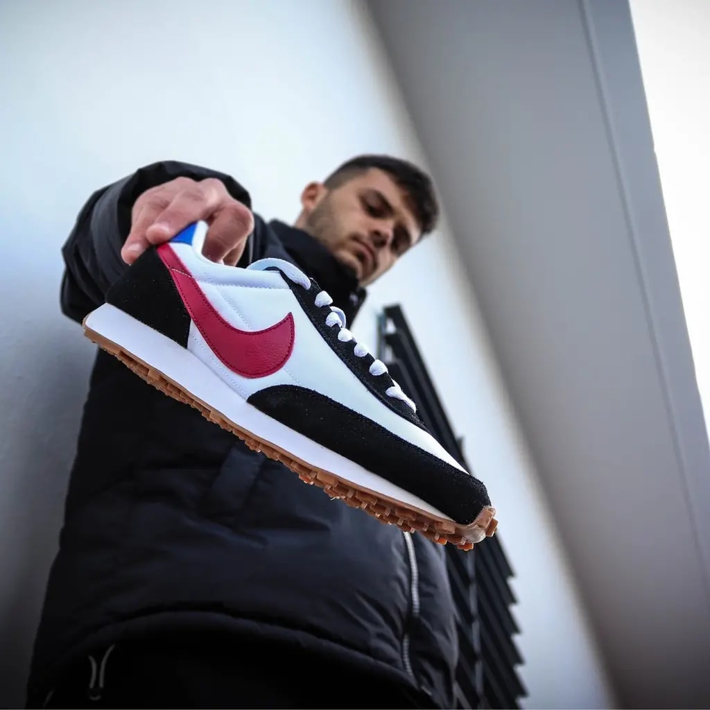 Giày Nike Wmns Daybreak 'White Novel Red' CK2351-003 — ảnh 3