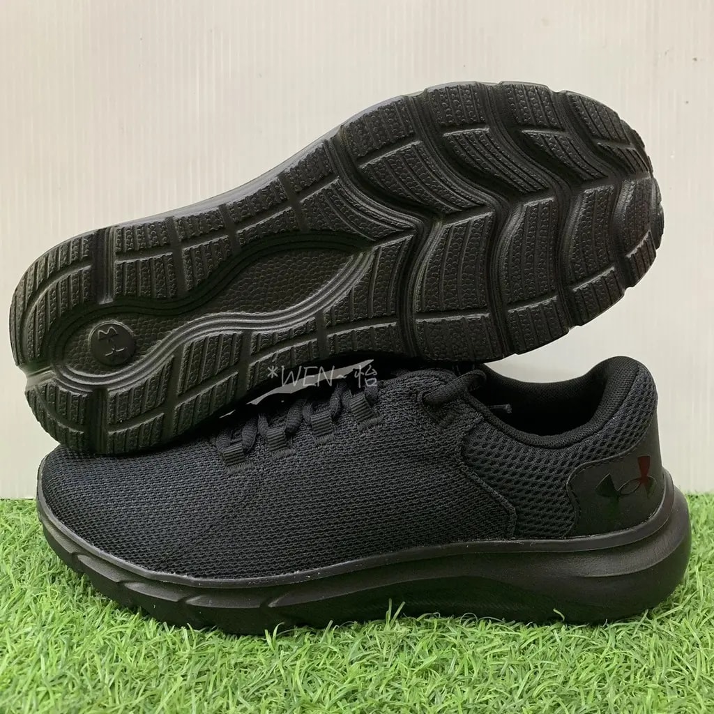 Giày Under Armour Phade RN Tripple Black 3023433-002 — ảnh 2