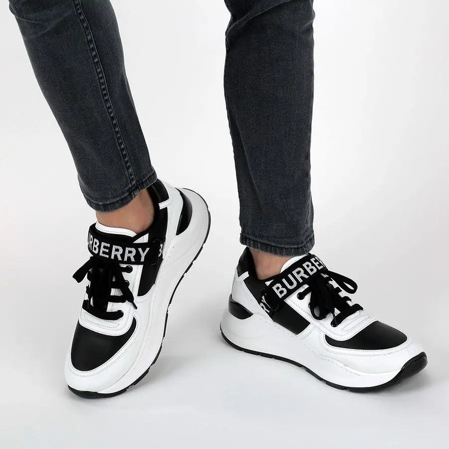 Giày Burberry Nylon and Logo Detail Black White 8009801 — ảnh 2