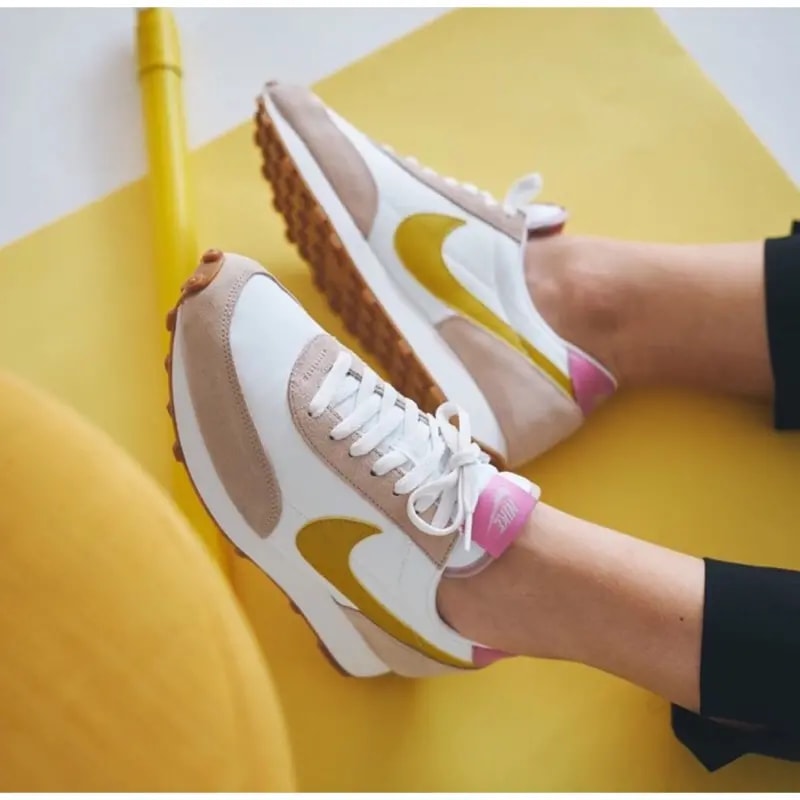Giày Nike Wmns Daybreak 'Fossil Stone Saffron Quartz' CK2351-200 — ảnh 3