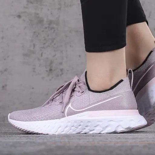 Giày Nike Wmns React Infinity Run Flyknit 'Plum Fog' CD4372-501 — ảnh 4