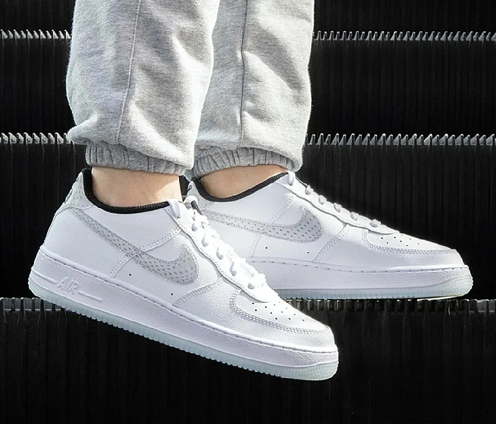 Giày Nike Air Force 1 LV8 KSA GS 'White Glacier Blue' CW5909-100 — ảnh 4