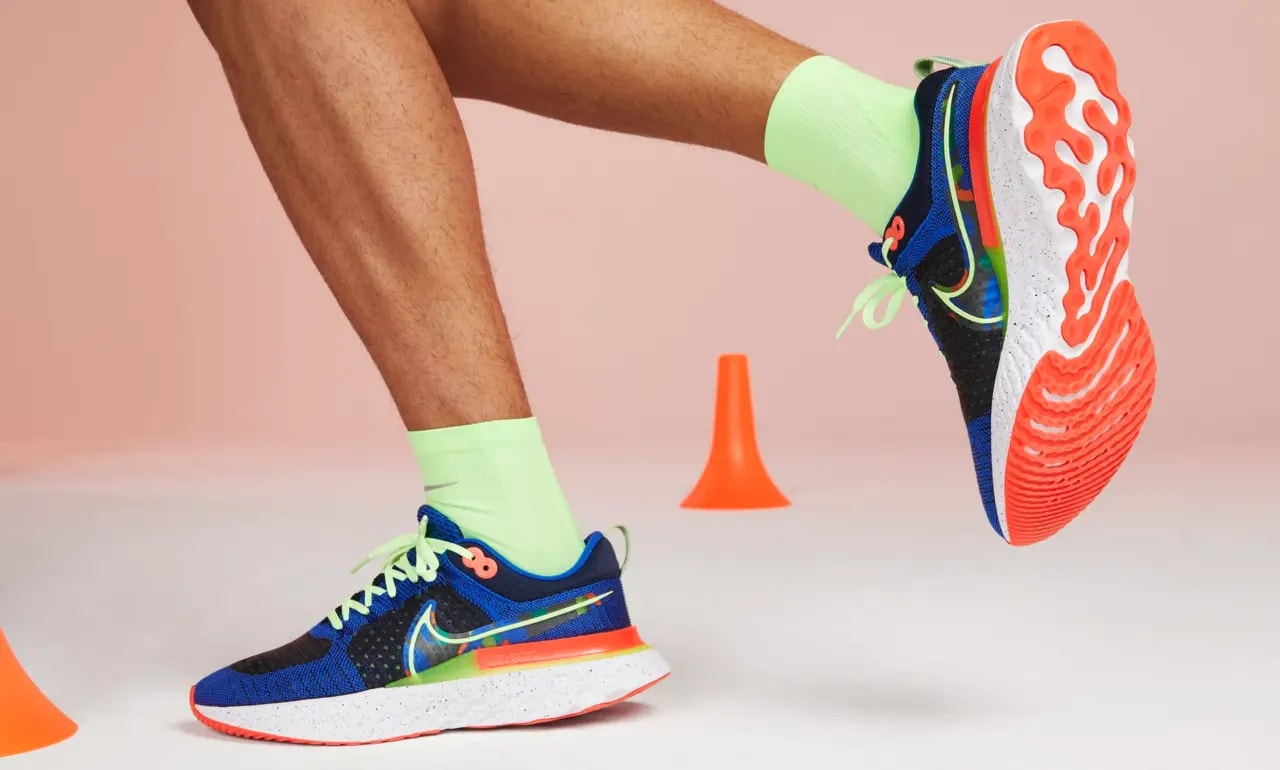 Giày Nike Kelly Anna London x React Infinity Run Flyknit 2 'Run Past The Future' CZ3602-400 — ảnh 2