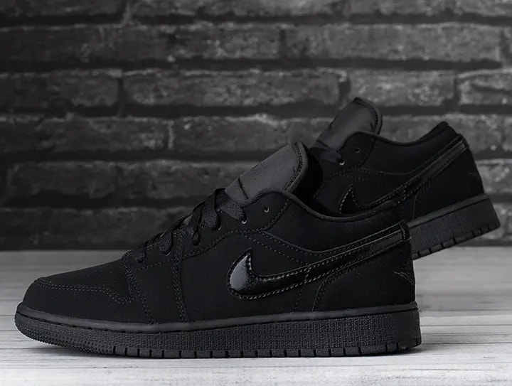 Giày Nike Air Jordan 1 Low GS 'Triple Black' 553560-056 — ảnh 5