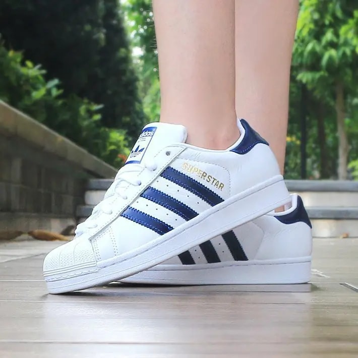 Giày Adidas Superstar 'White Royal' B41996 — ảnh 2