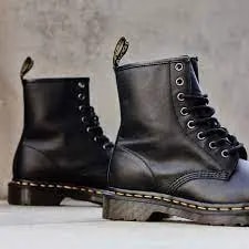 Giày Dr. Martens 1460 Black Nappa Smooth Leather Ankle Boots 11822002 — ảnh 5