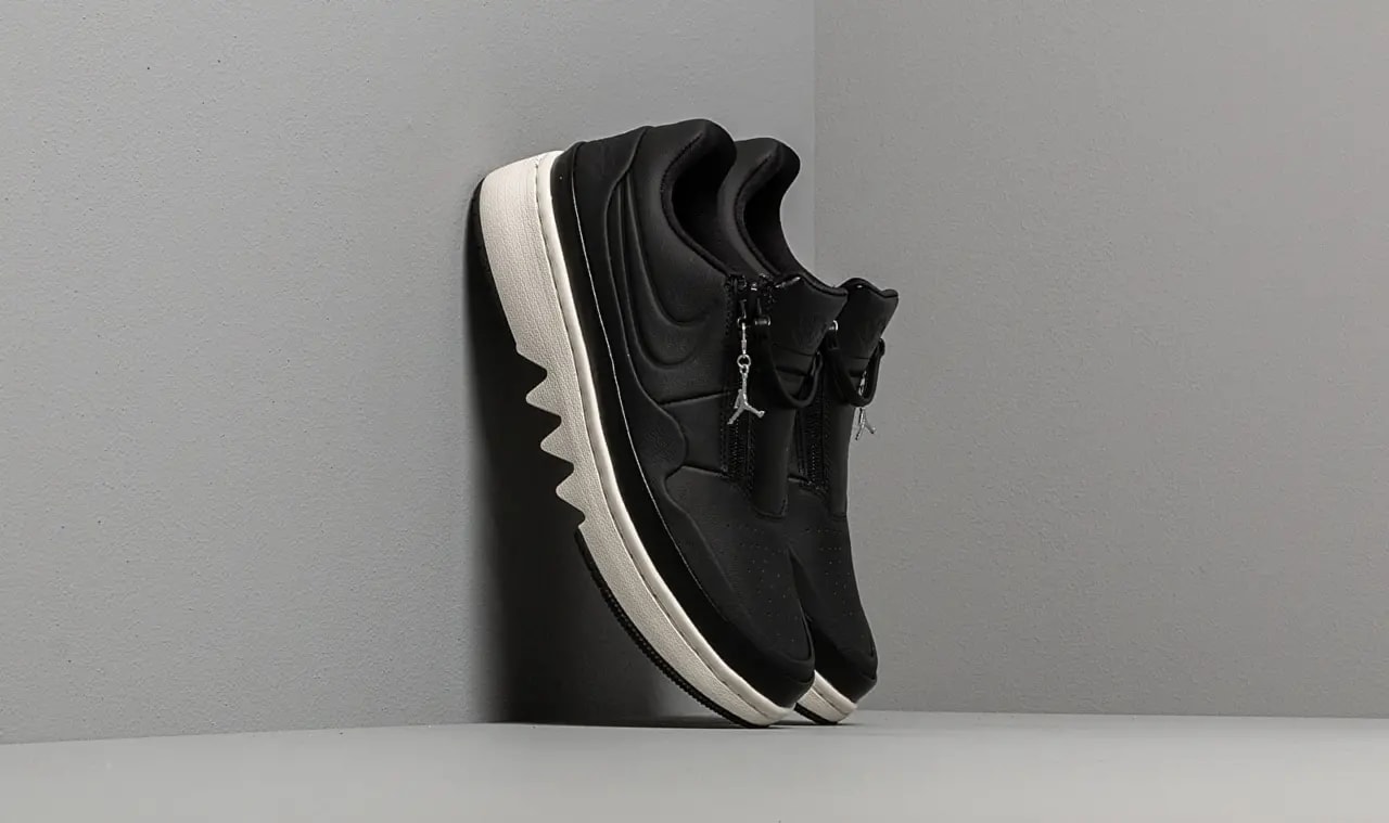 Giày Nike Wmns Air Jordan 1 Jester XX Low 'Black' AV4050-001 — ảnh 5