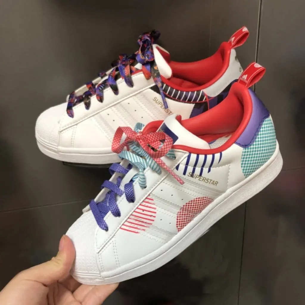Giày Adidas Superstar J 'Chinese New Year Year Of The Ox Polka' GZ7349 — ảnh 3