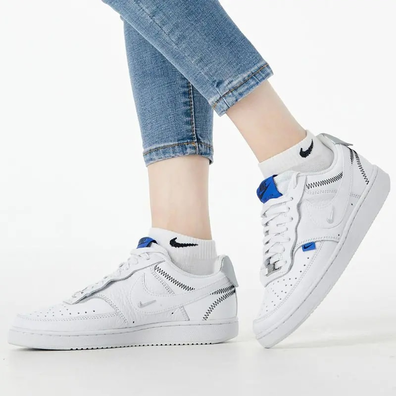 Giày Nike Wmns Court Vision Low SE 'White Metallic Silver' DD1648-100 — ảnh 4