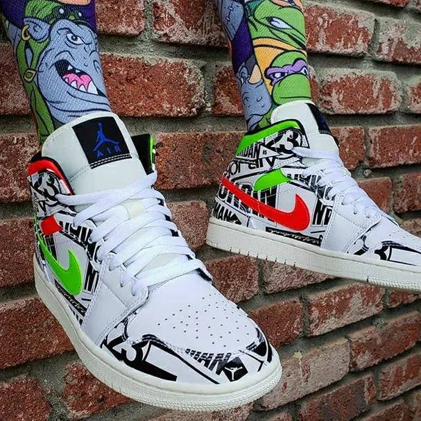 Giày Nike Air Jordan 1 Mid 'Over Print Logos' 554724-119 — ảnh 2