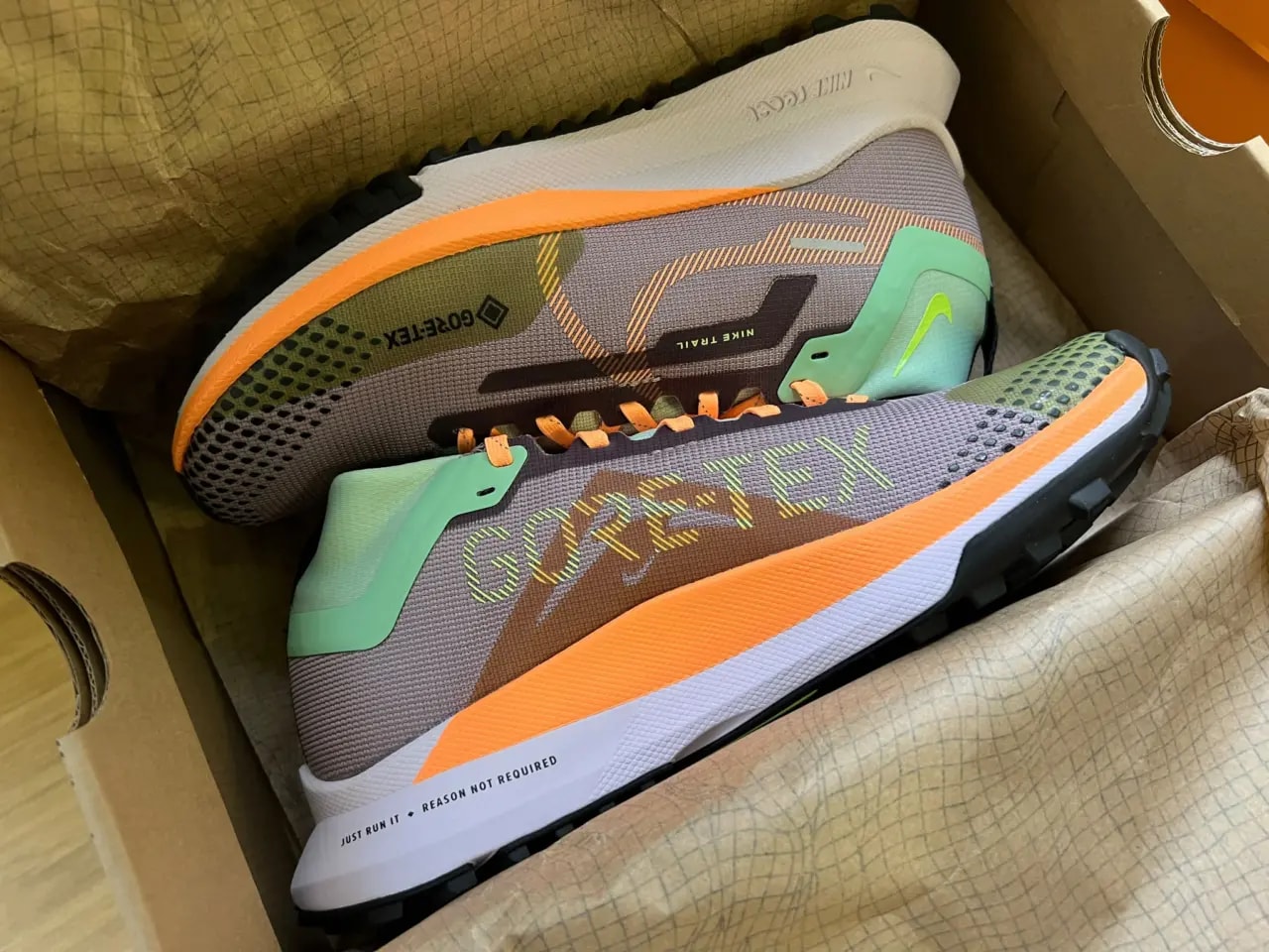 Giày Nike Wmns React Pegasus Trail 4 GORE-TEX 'Purple Smoke' DJ7929-500 — ảnh 3