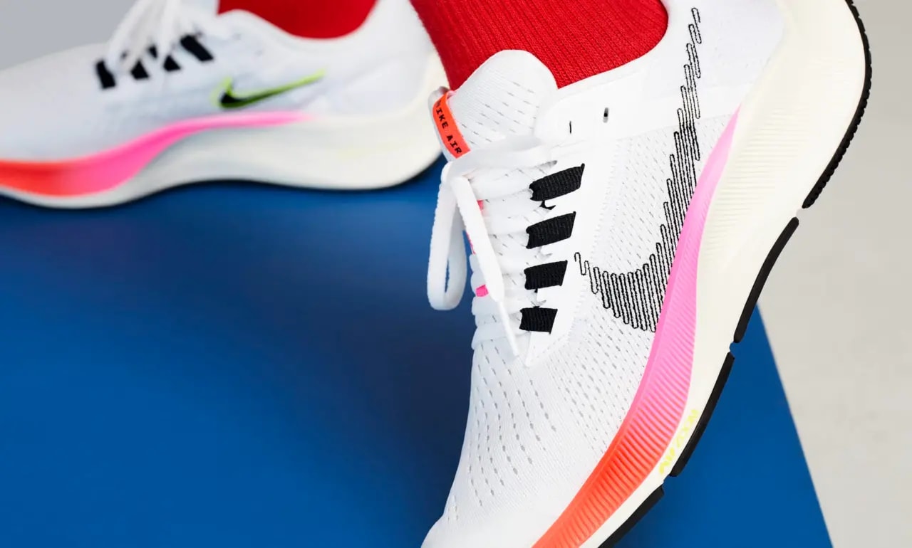 Giày Nike Air Zoom Pegasus 38 GS 'Rawdacious' DJ5557-100 — ảnh 2